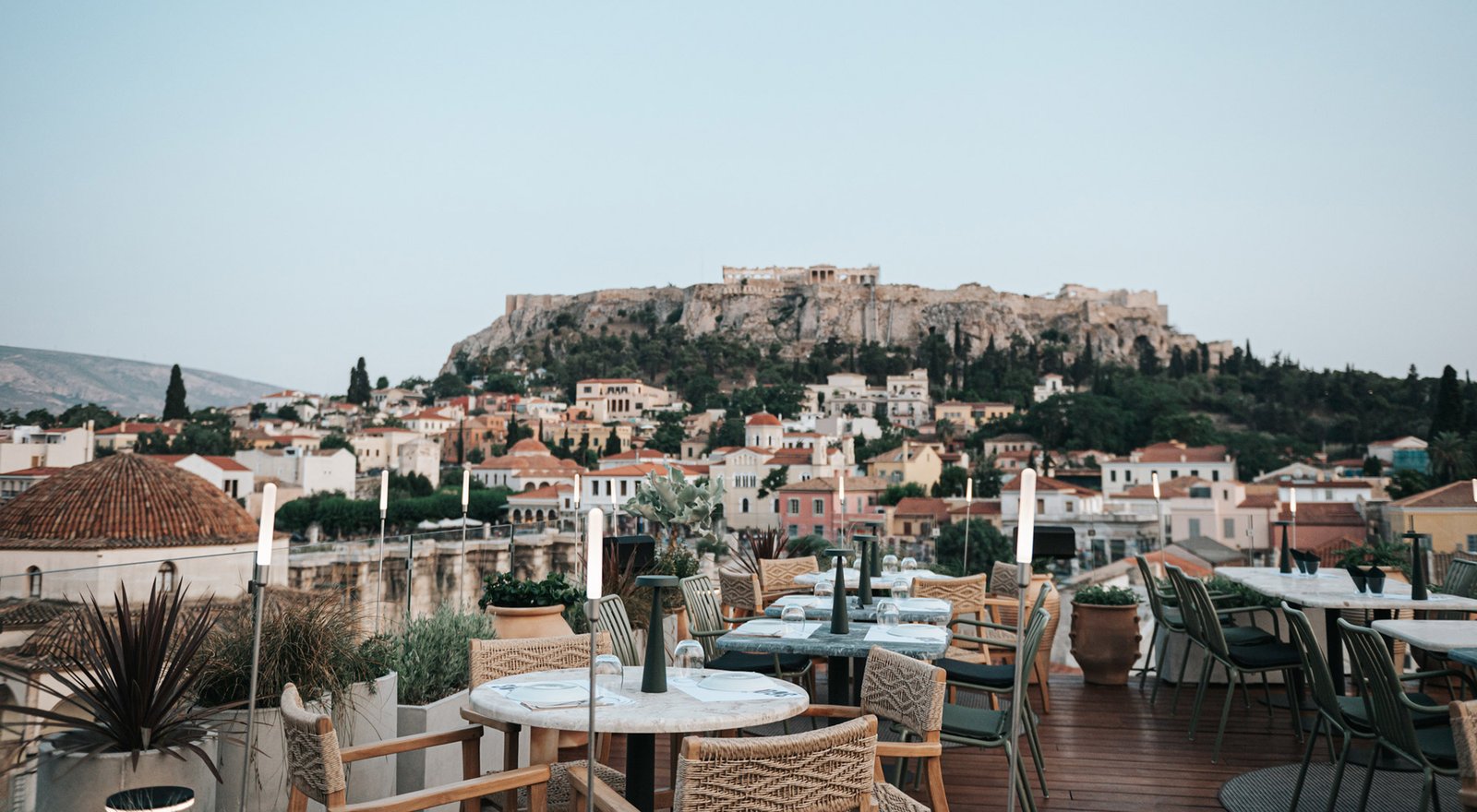 360 Cocktail Bar — δροσερό cocktail σε rooftop bar Αθήνα