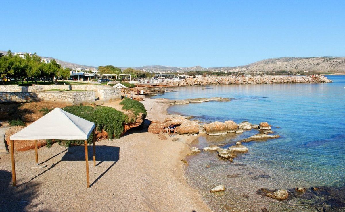 Βάρκιζα παραλία κοντά στην Αθήνα